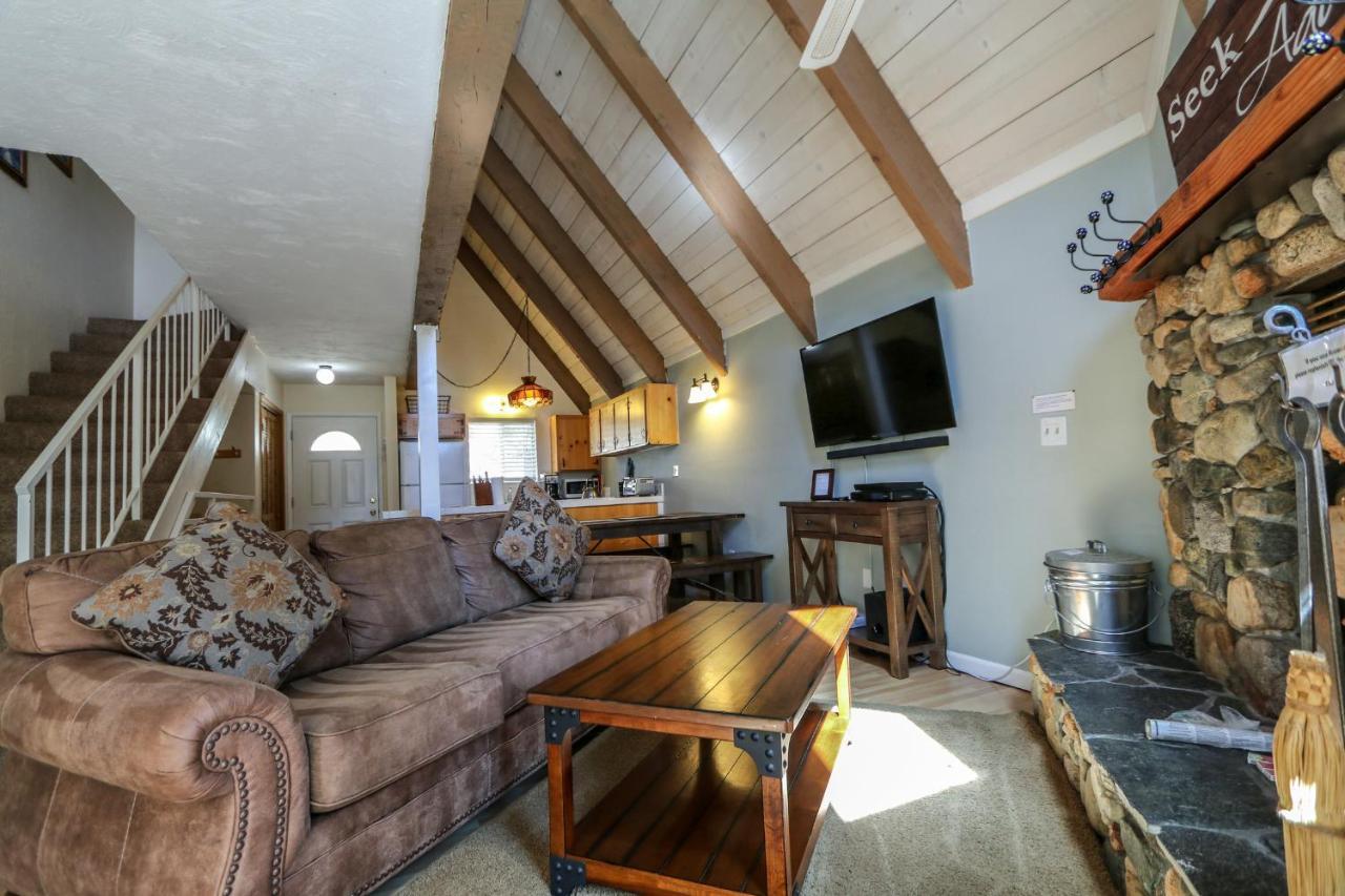 Mammoth View 21